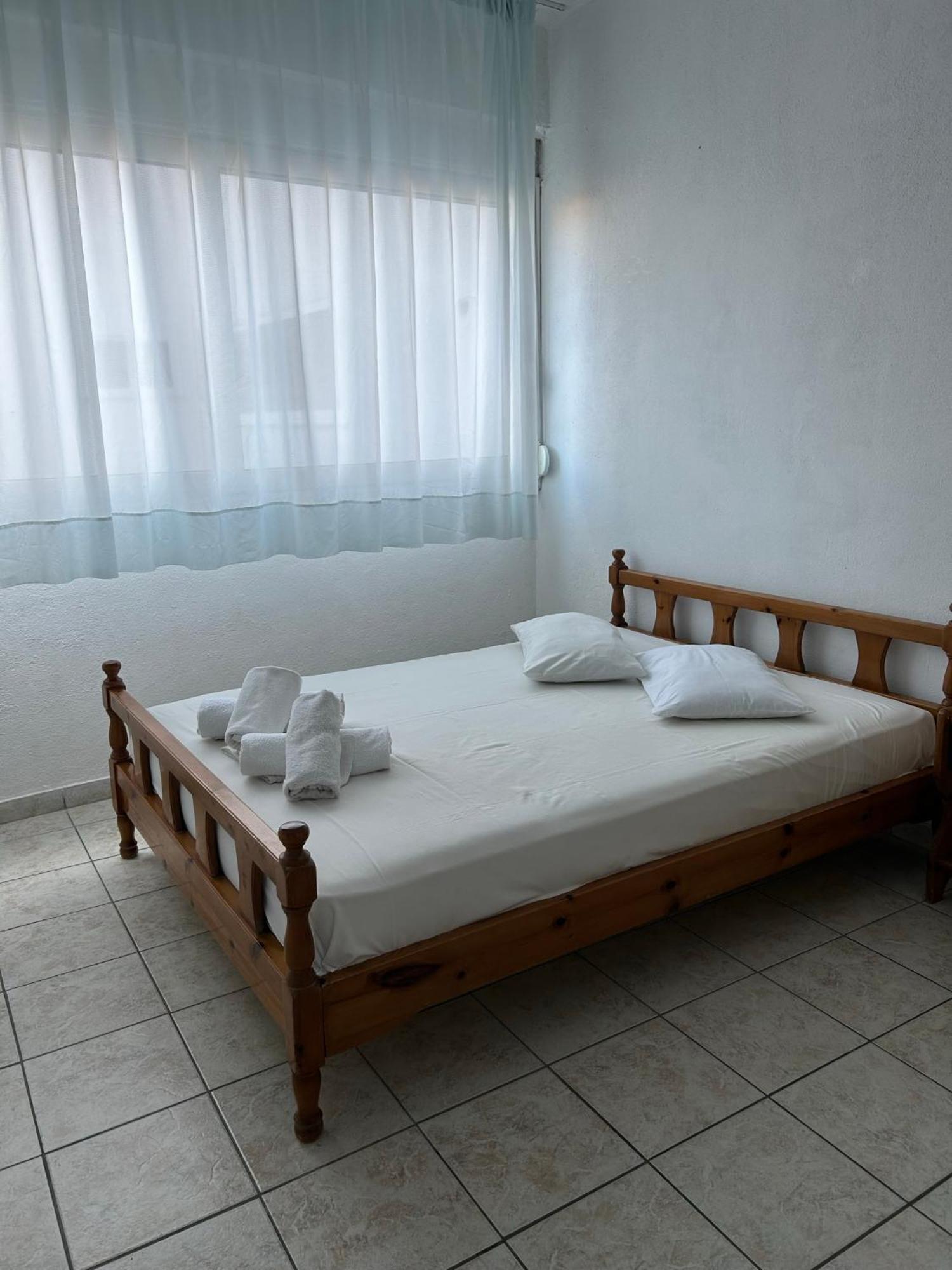 Siros Hotel Leptokaryá Ngoại thất bức ảnh